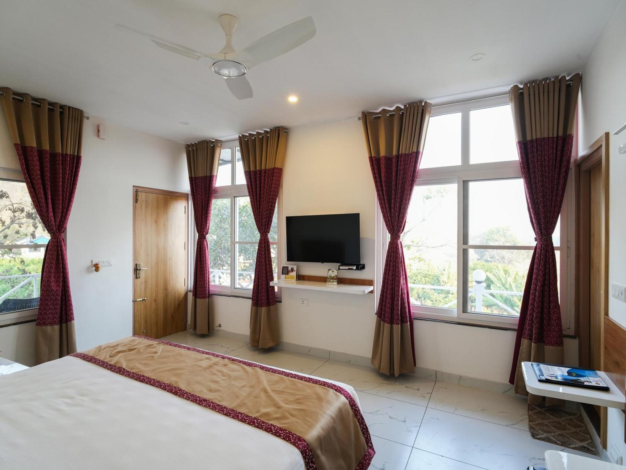Mgm Whispering Wind'S Yelagiri Hotel Bagian luar foto