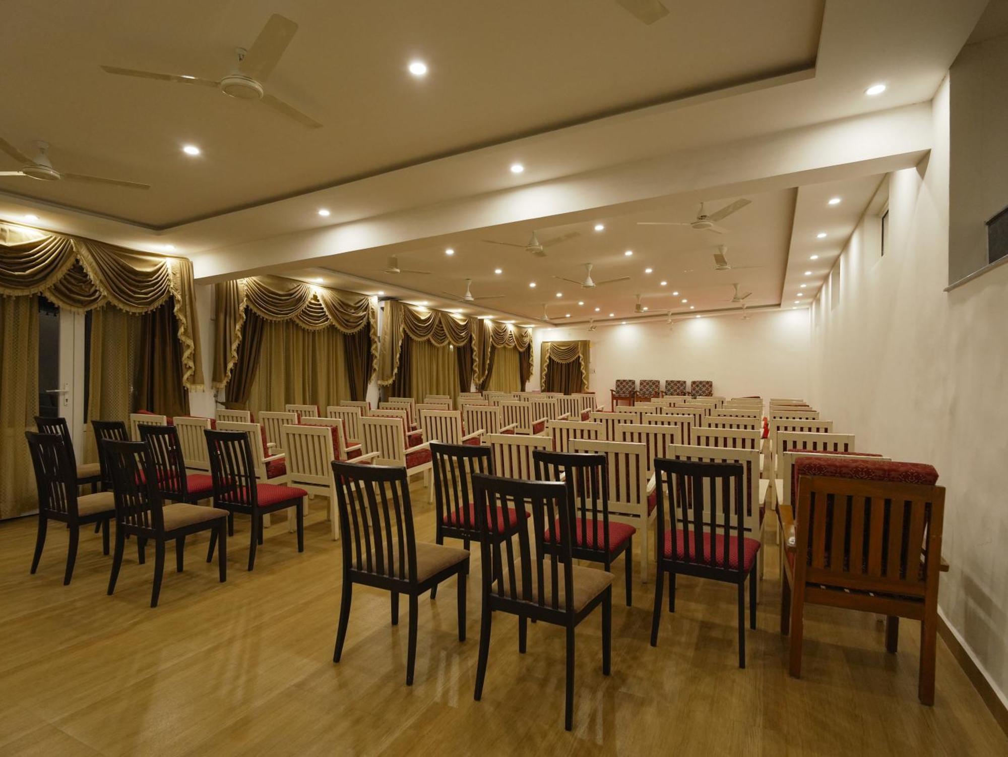 Mgm Whispering Wind'S Yelagiri Hotel Bagian luar foto