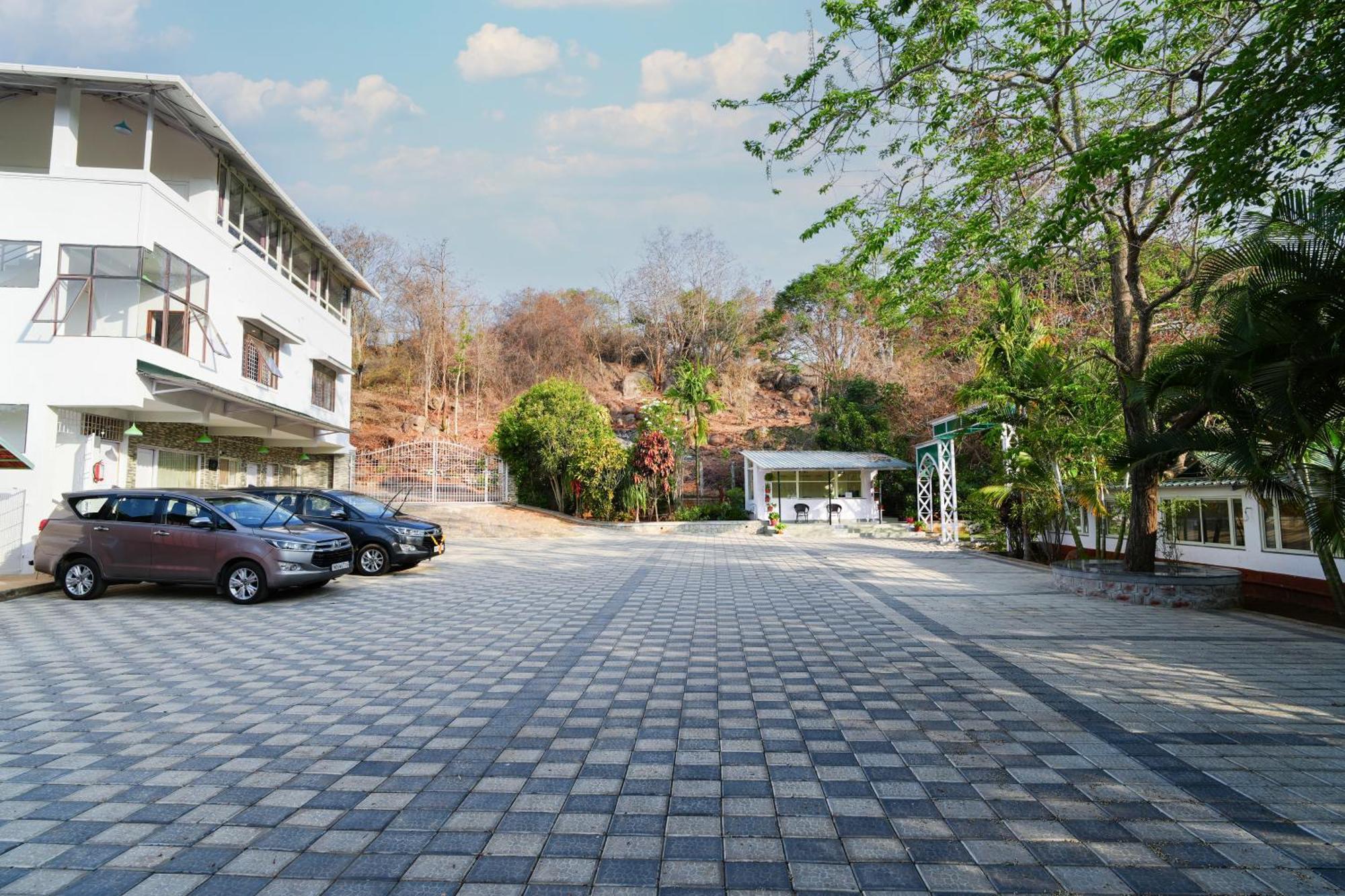 Mgm Whispering Wind'S Yelagiri Hotel Bagian luar foto